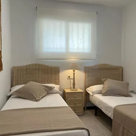 Apartment 1ª Linea De Playa - Con Piscina Y Parking *