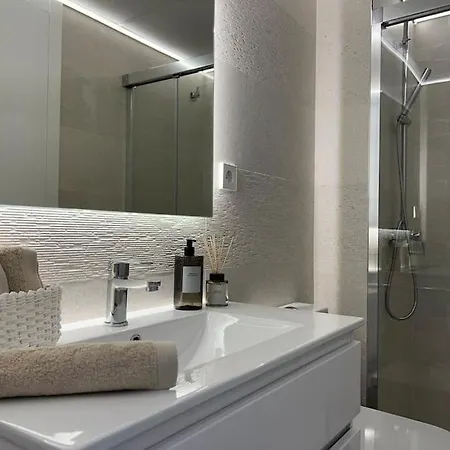 1ª Linea De Playa - Con Piscina Y Parking Apartment